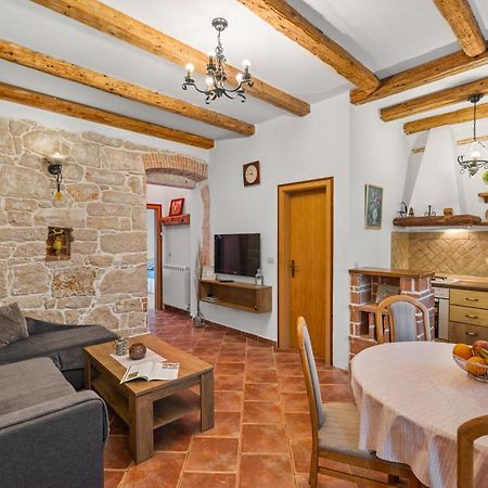 Alba Sanja I Teran Apartamento Funtana Exterior foto