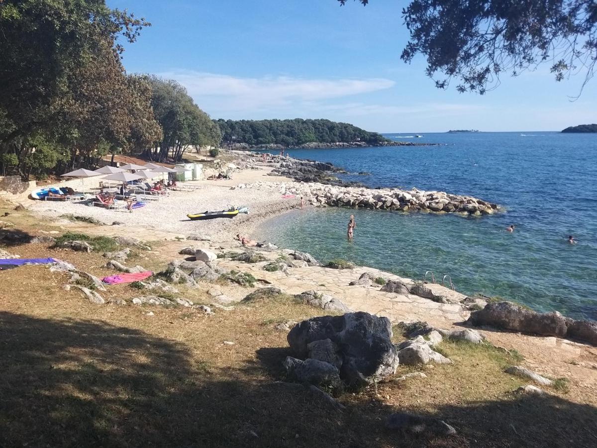 Alba Sanja I Teran Apartamento Funtana Exterior foto